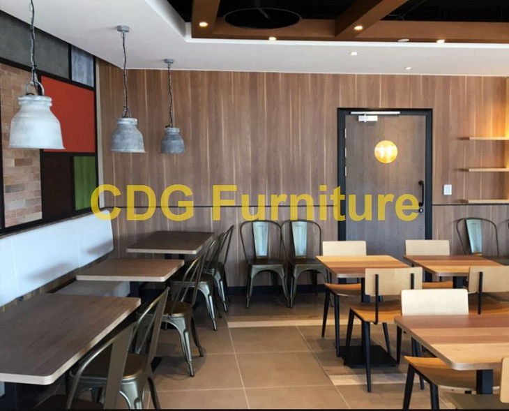 高档西餐厅咖啡厅 连锁餐厅 特色餐饮店 铁架木座板 西式餐椅 658B-H45-STW
