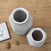廠家直銷樹脂工藝品臥室臺(tái)燈家居樹脂花瓶一件代發(fā)