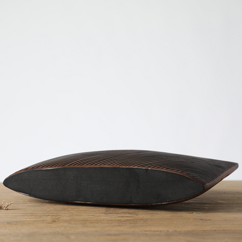 樹(shù)脂工藝品家居斜紋花瓶現(xiàn)代簡(jiǎn)約辦公室家庭創(chuàng)意插花擺飾一件代發(fā)
