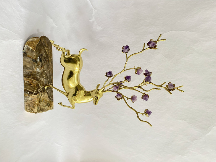 摆件-鹿-木化石底+紫晶花 B20201193