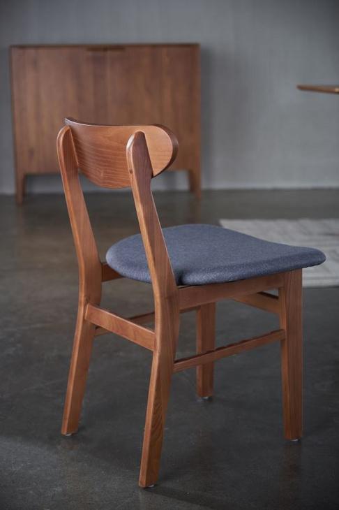 实木餐椅北欧简约靠背舒适椅凳轻奢现代餐厅休闲椅子 C218