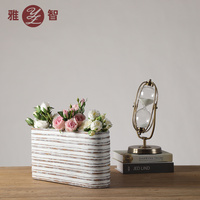 廠家直銷(xiāo)創(chuàng)意樹(shù)脂家居裝飾工藝品雙線圈木花瓶擺件