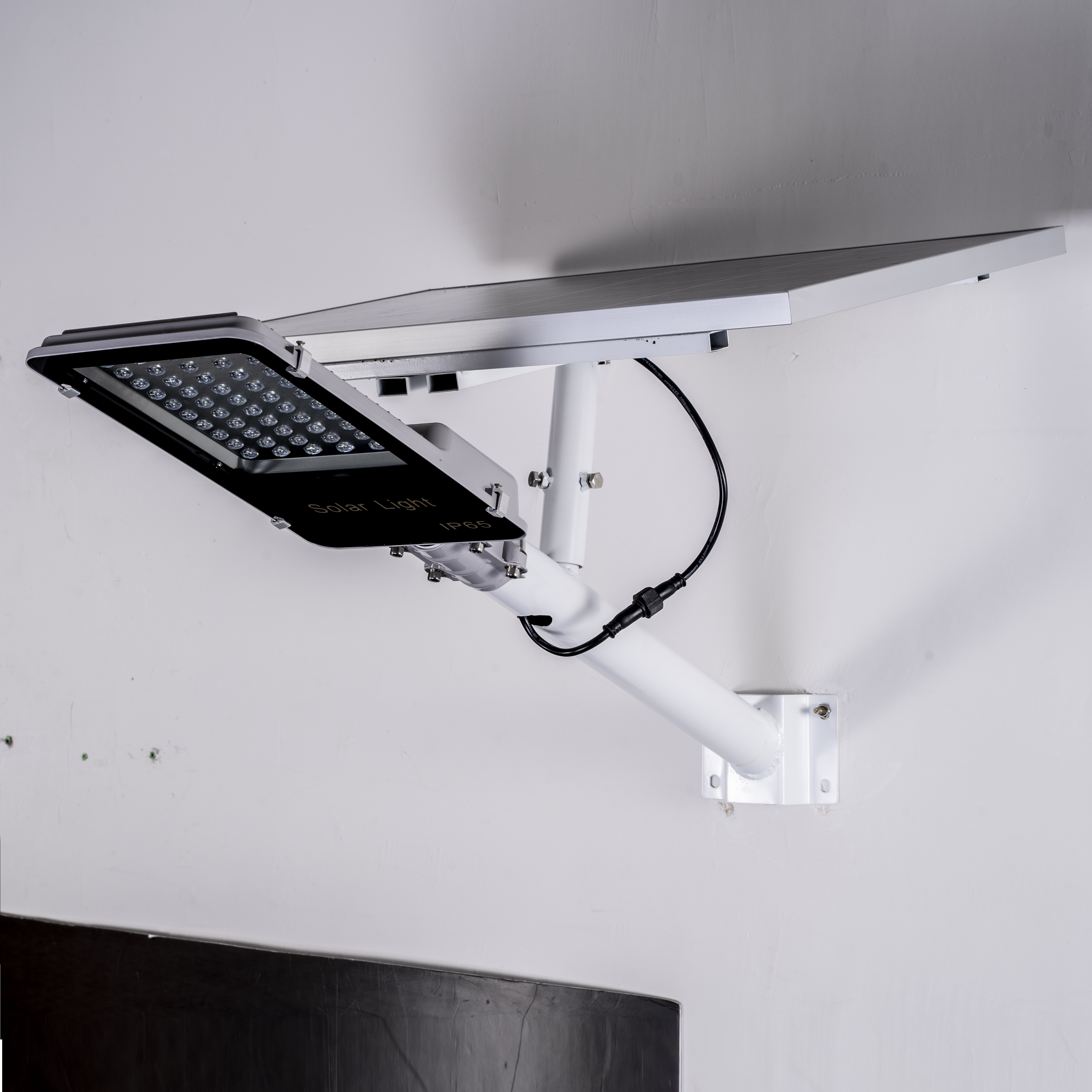 户外庭院灯超亮IP56太阳能LED路灯