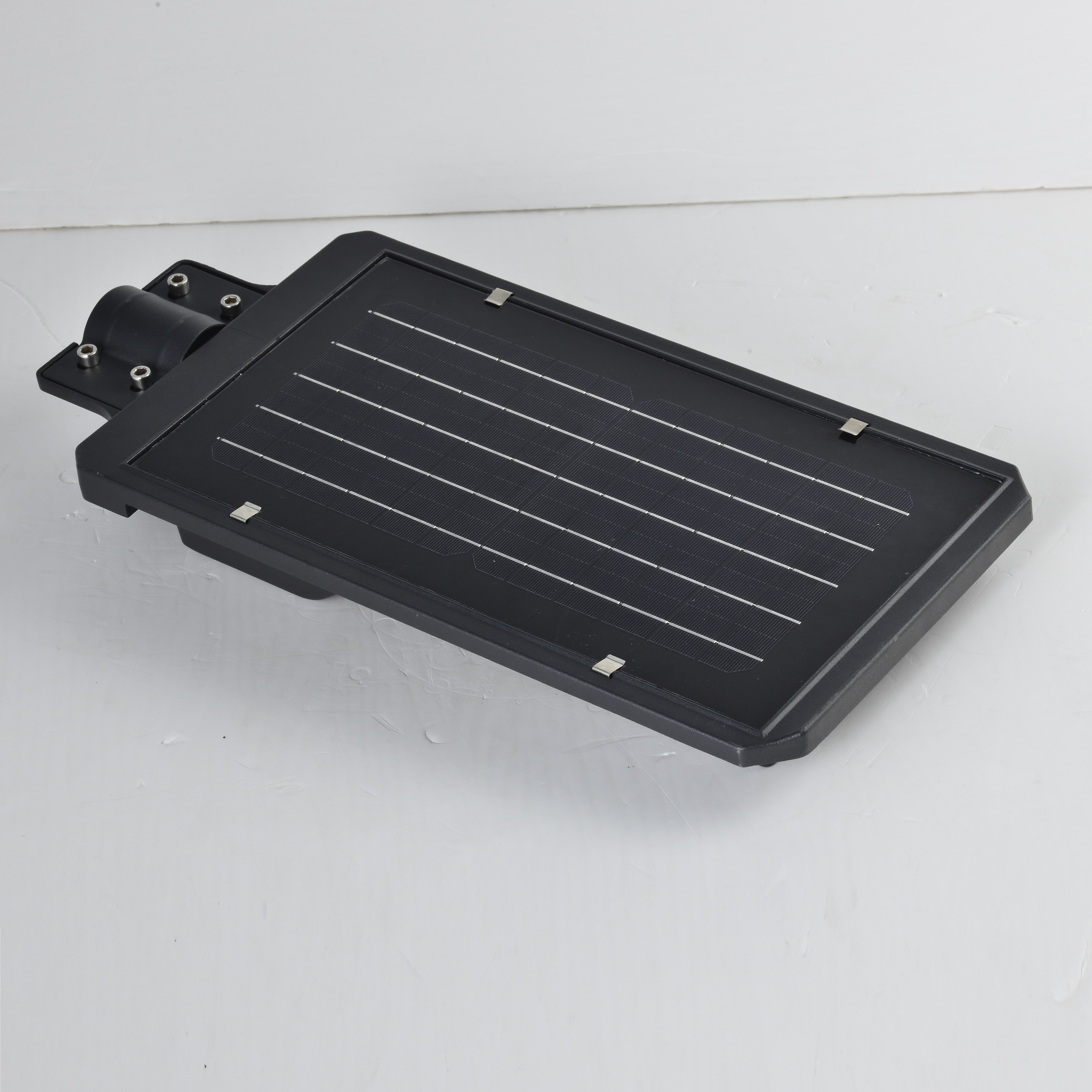 户外道路建设led太阳能路灯