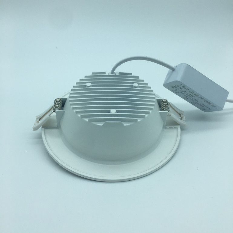 家用客厅楼道嵌入式暗装超薄吊顶COB筒灯