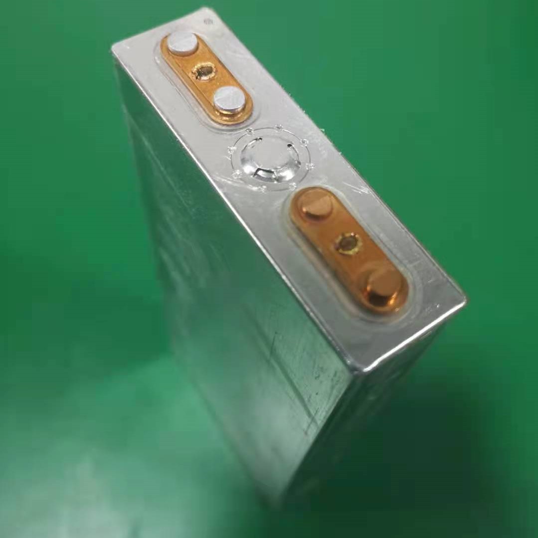国轩13ah锂电池