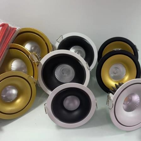 LED室内简约家用圆形嵌入式筒灯
