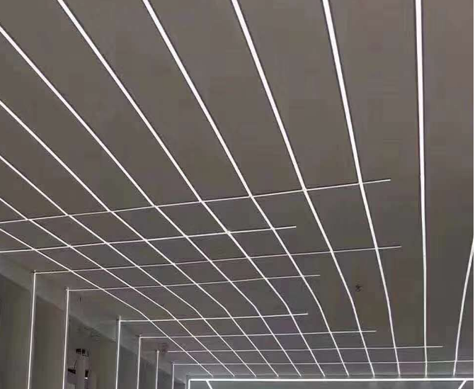 LED室内嵌入式轨道线条磁吸射灯