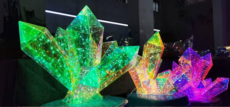LED室外创意幻彩8面金刚石装饰灯