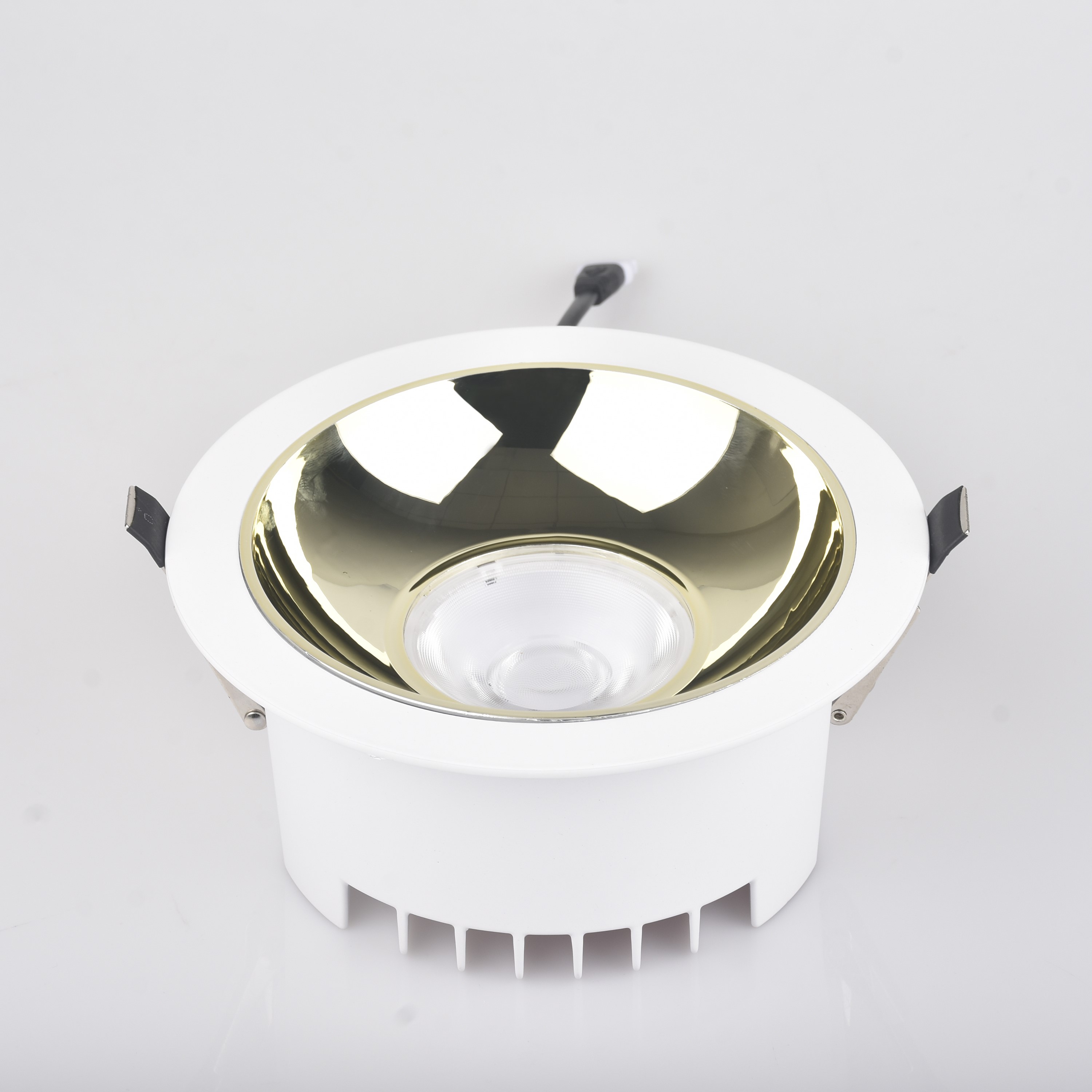 全新设计LED窄边防眩光筒灯嵌入式三色变光走廊过道灯家用天花灯