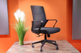 Simple modern style black lift office chair