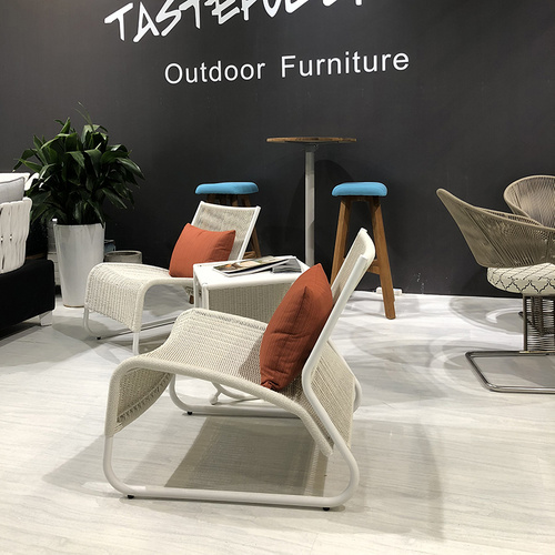 Dedans  Outdoor Chaise Chair for Terrace