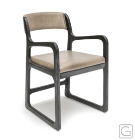 扶手椅 莎莉 G352-FUM-FRAME