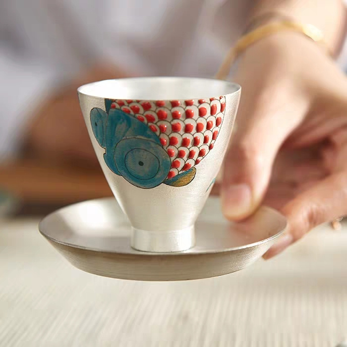 银彩银釉日式全手工茶杯 手绘金银有鱼