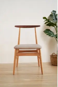 [formerly] chair YZ1 black back