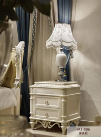 白色雕花复古古典床头柜