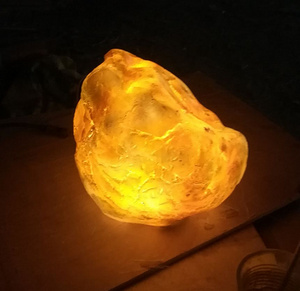 石头造型落地灯