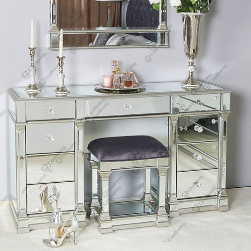 dressing table 梳妆台