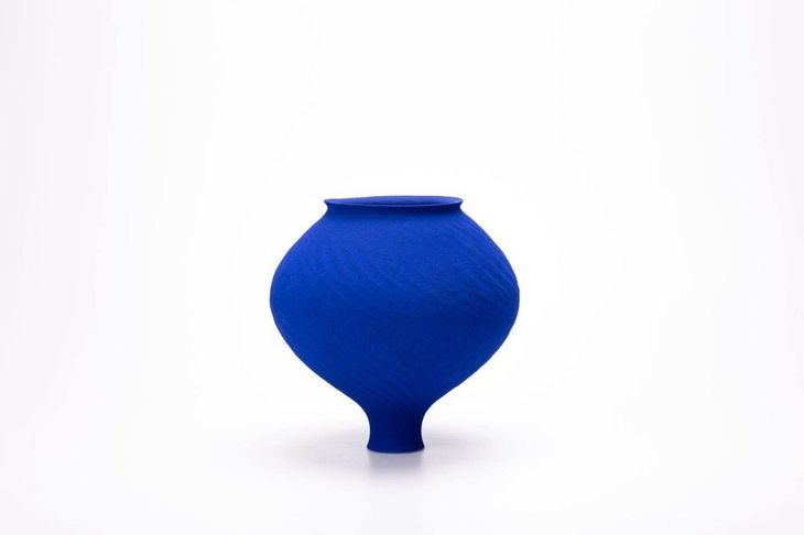 克莱因蓝小号花器