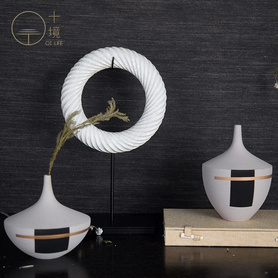 十境OTlife创意绘画线条设计陶瓷花器电视柜陶瓷家居花瓶