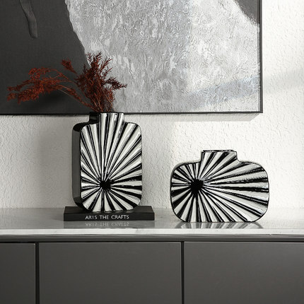 北欧创意黑白条纹陶瓷插干花瓶摆件
