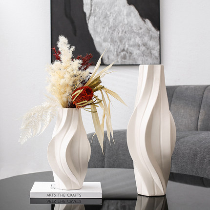现代简约白色螺旋陶瓷花瓶装饰摆件