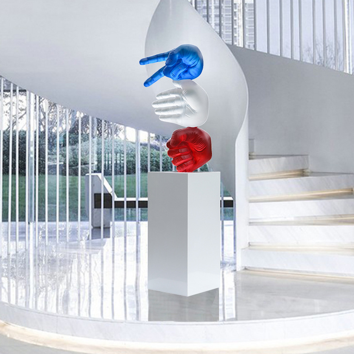 酒店大堂摆件定制抽象手势工艺品售楼处接待大厅大型透明树脂雕塑