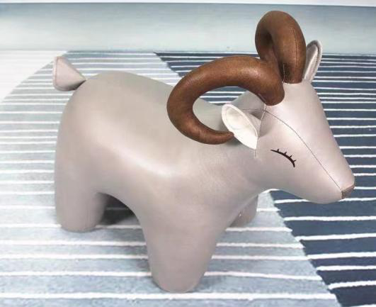 現(xiàn)代實(shí)木創(chuàng)意動(dòng)物卡通收納換鞋凳