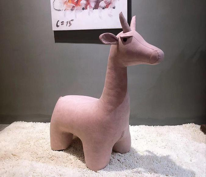 現(xiàn)代創(chuàng)意動物卡通收納換鞋凳