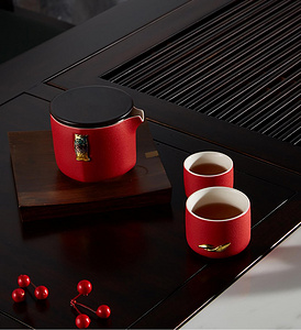珐琅彩茶具