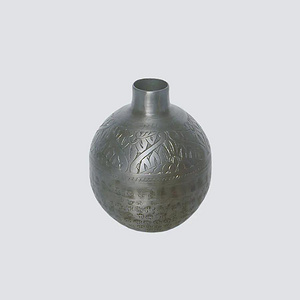进口ART系列金属细口手工雕花花瓶NSDE-136226Pewter