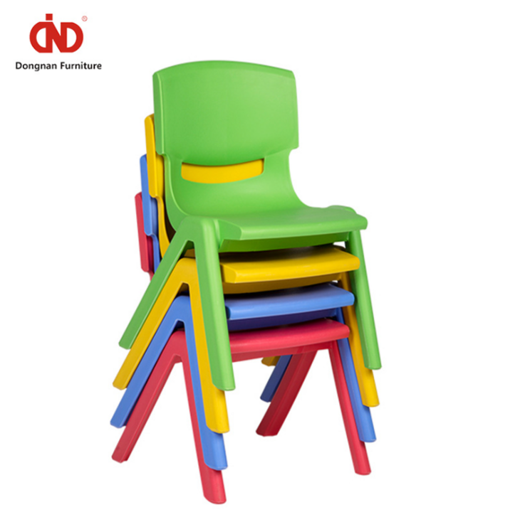 OEM幼儿园可堆叠彩色室内家用高性价比塑料儿童椅