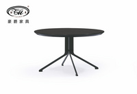 C136系列桌子