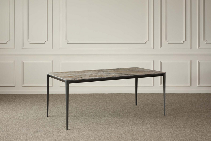 ARIA CERAMIC DINING TABLE