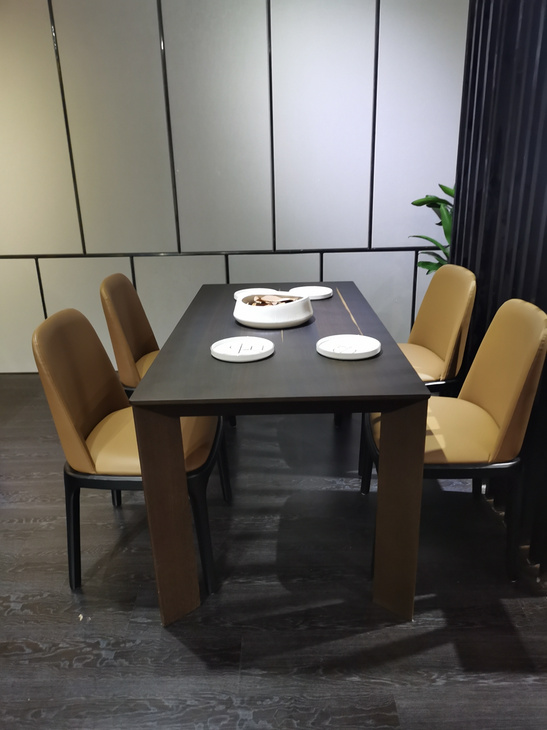 现代新中式简约木面餐桌/餐椅