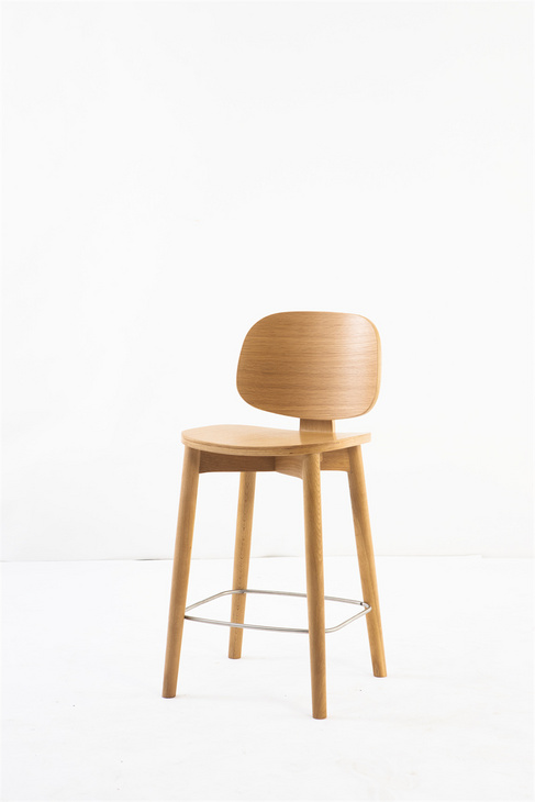 北欧设计师餐椅实木靠背侘寂民宿软包坐垫原木咖啡厅会客洽谈椅子