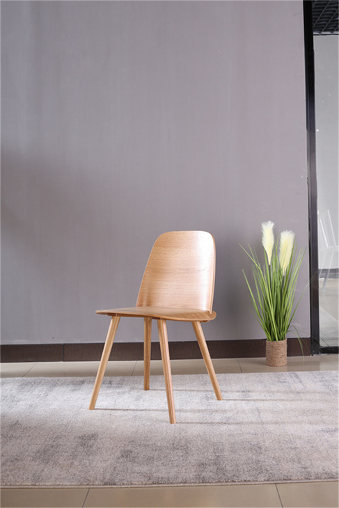 北欧实木餐椅奶茶店设计师创意简约餐椅实木咖啡厅椅子个性ins椅