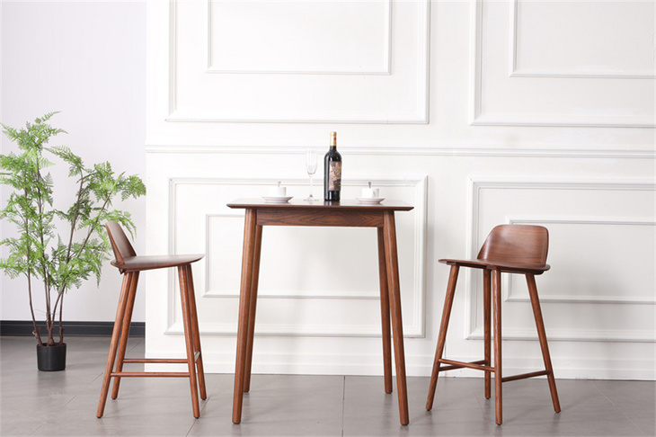 北欧实木吧椅凳吧台设计师创意简约咖啡厅高脚凳奶茶店个性ins椅