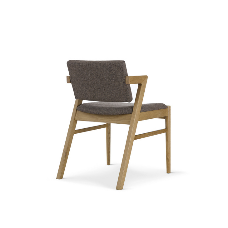 Placer 餐椅设计椅背可旋转