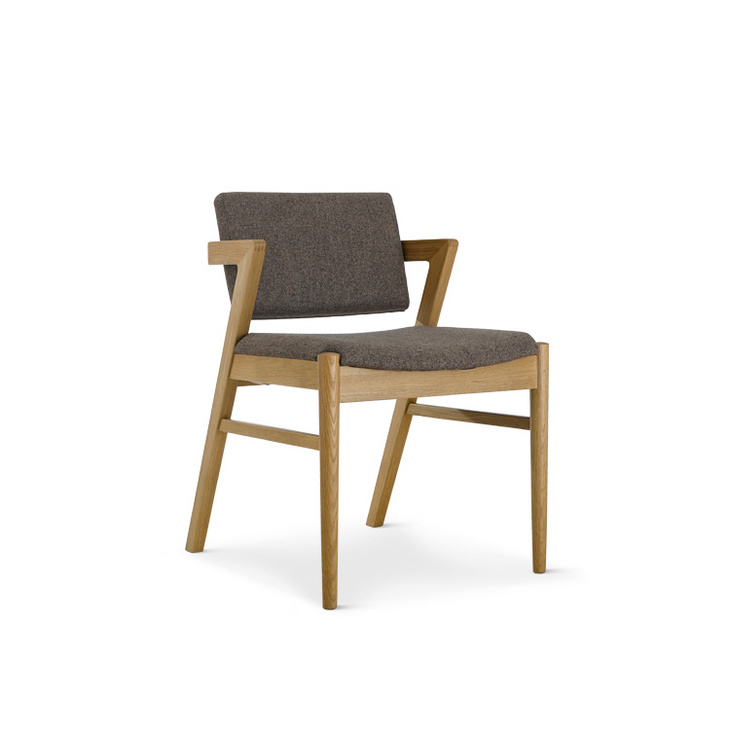 Placer 餐椅设计椅背可旋转