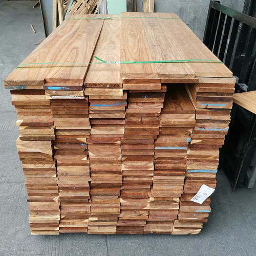 安哥拉紫檀地板坯料（長(zhǎng)300-2700）