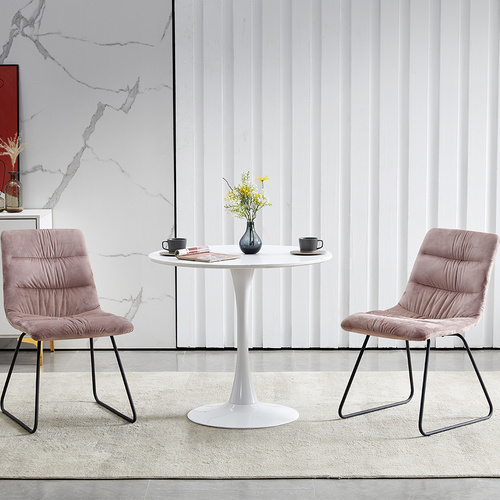 ROUND TABLE
