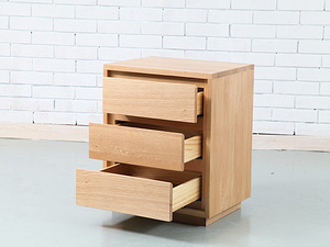 BS-06 bed side table  besides 床头柜 白橡 oak