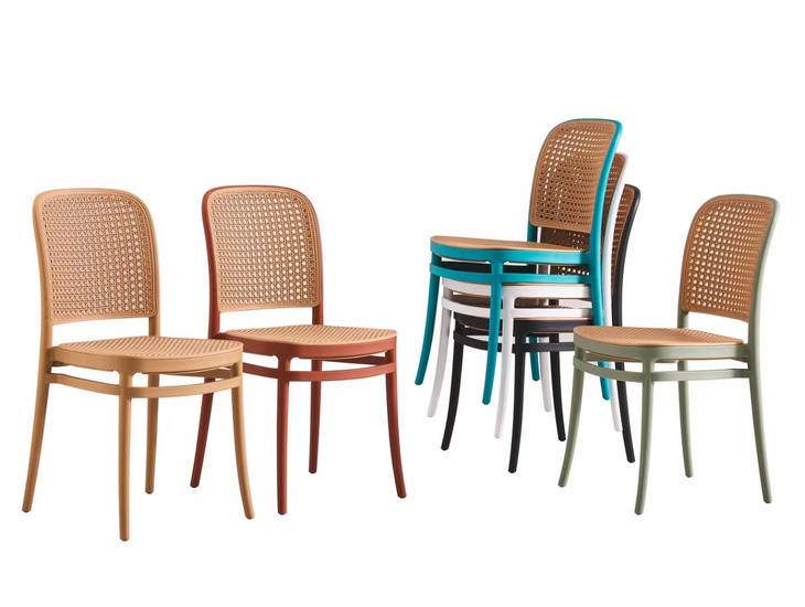 PP RATTAN OUTDOOR CHAIR