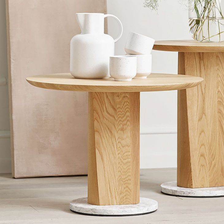当代风格的圆形木边桌客厅家具意大利设计