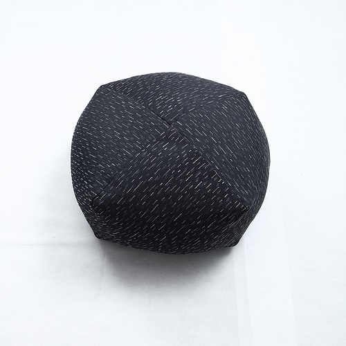 round pillow