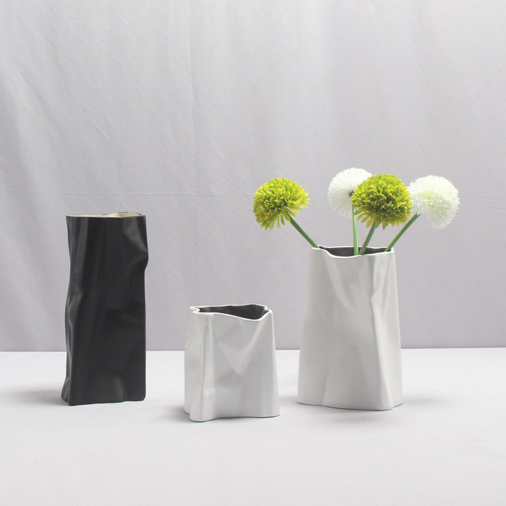 现代简约陶瓷纸袋花瓶
