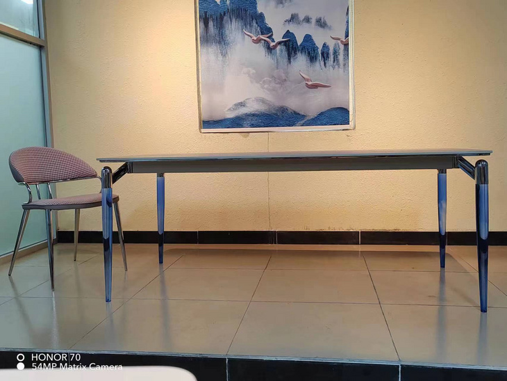 餐桌、餐椅