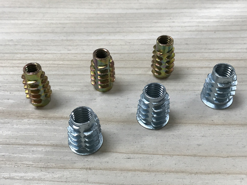 鋅合金內(nèi)外牙