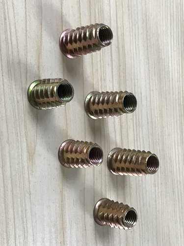 鋅合金內(nèi)外牙
